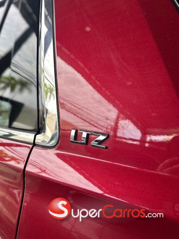 2015 Chevrolet Tahoe LTZ — foto 10 / 10