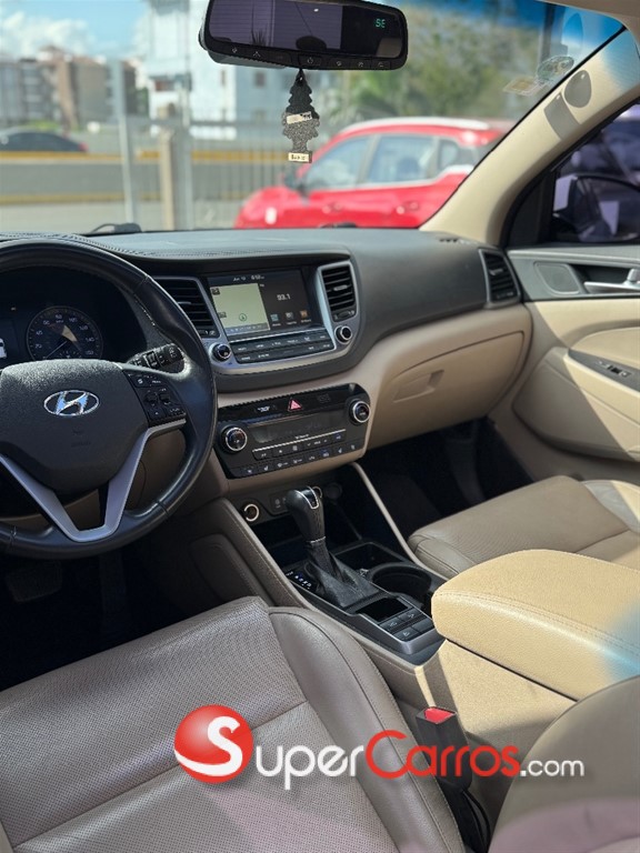 2016 Hyundai Tucson LIMITED — foto 7 / 10