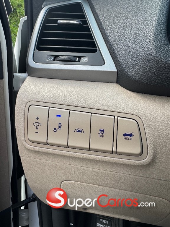 2016 Hyundai Tucson LIMITED — foto 8 / 10