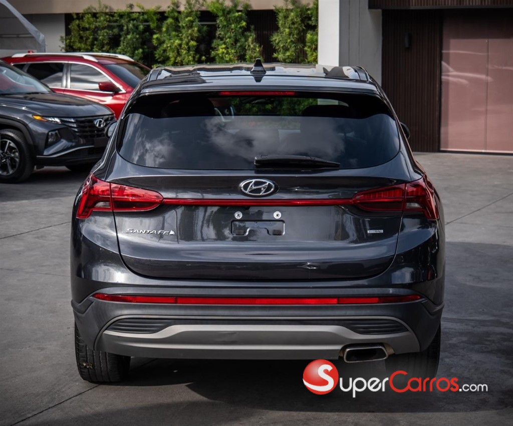 2021 Hyundai Santa Fe SE — foto 8 / 9