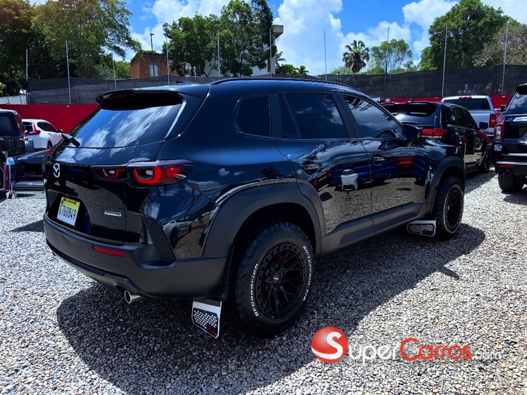 2024 Mazda CX-50 Premium — foto 9 / 12
