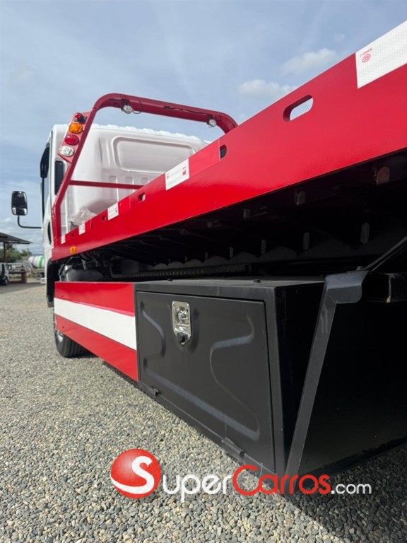 2018 Isuzu NRR Grua — foto 6 / 7