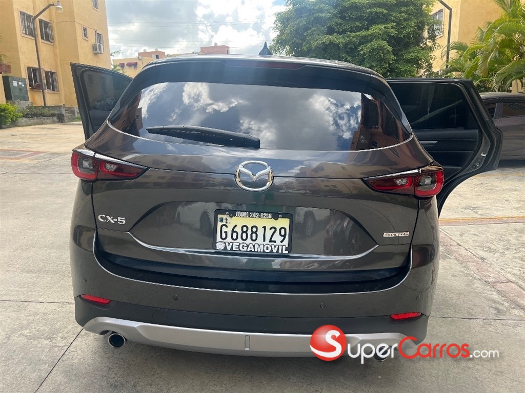 2024 Mazda CX-5 GS — foto 7 / 12