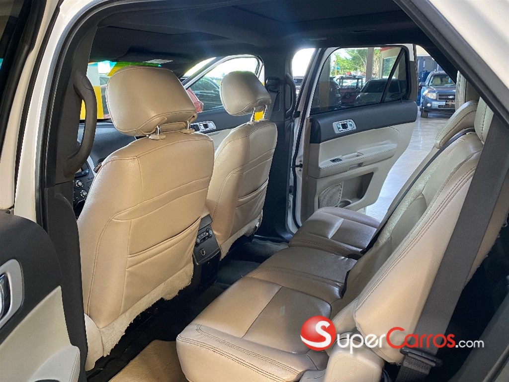 2011 Ford Explorer XLT — foto 3 / 12