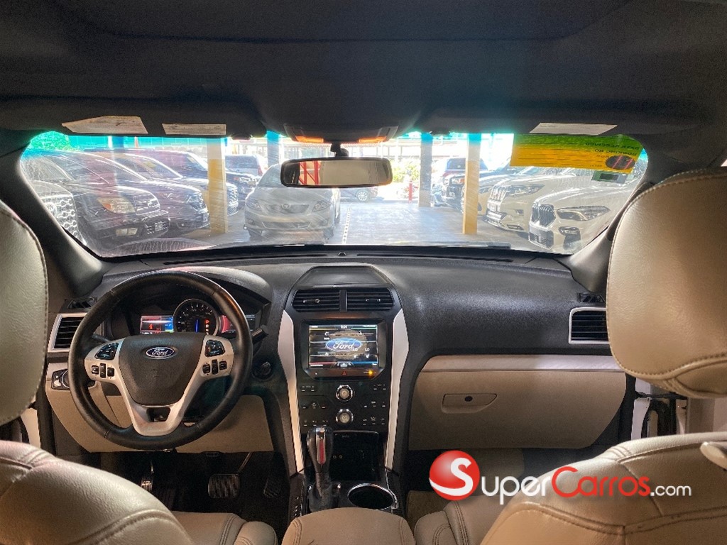 2011 Ford Explorer XLT — foto 7 / 12
