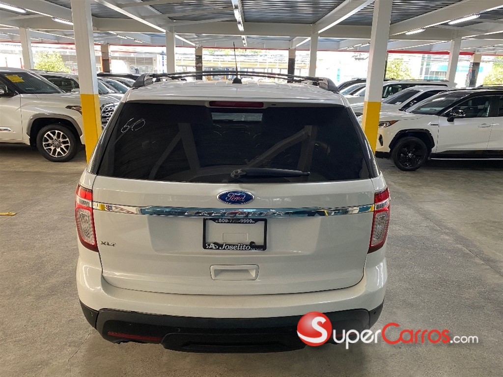 2011 Ford Explorer XLT — foto 11 / 12