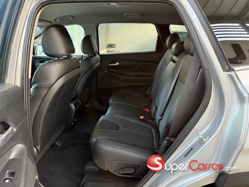 2021 Hyundai Santa Fe SE — foto 7 / 11