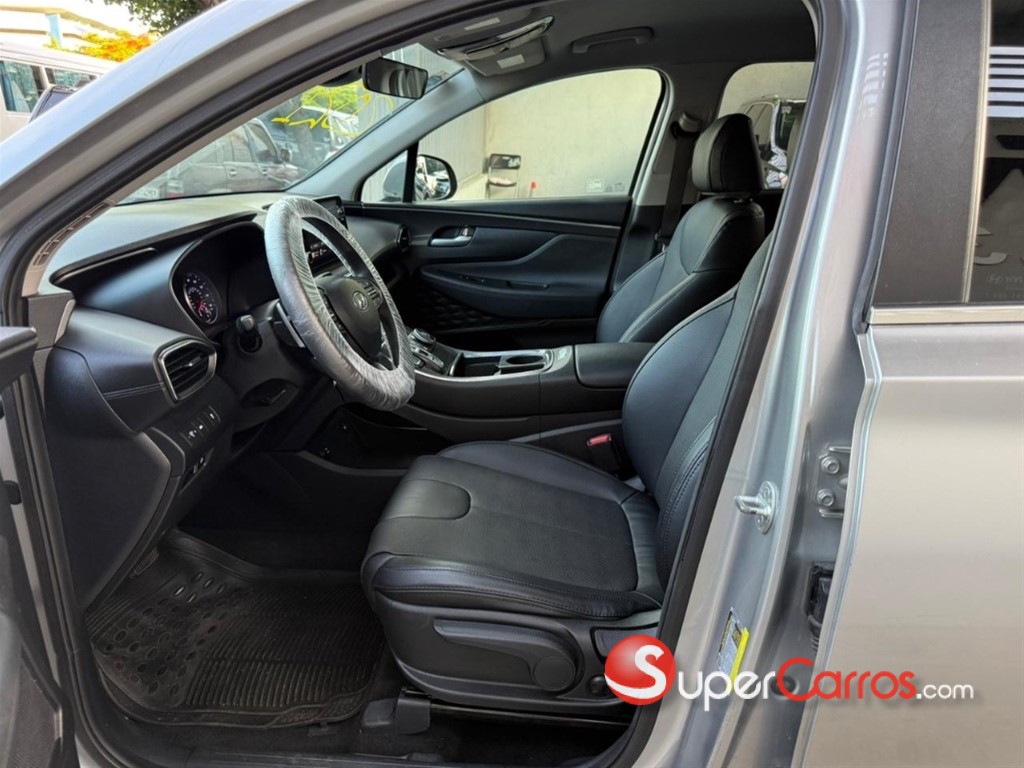 2021 Hyundai Santa Fe SE — foto 8 / 11