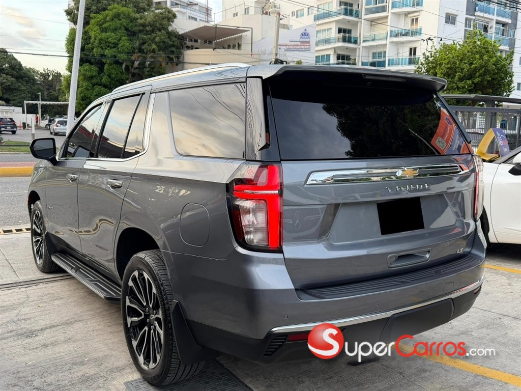 2021 Chevrolet Tahoe LT — foto 3 / 10