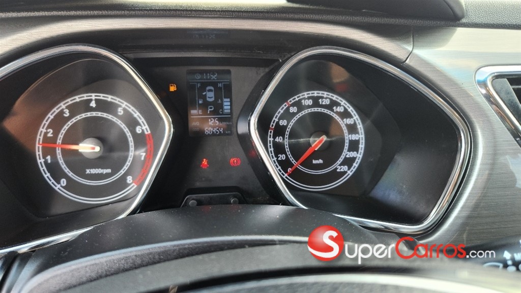 2019 Jac S2 Limited — foto 8 / 12