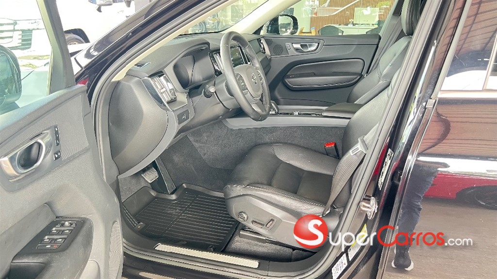 2023 Volvo XC60 — foto 5 / 12
