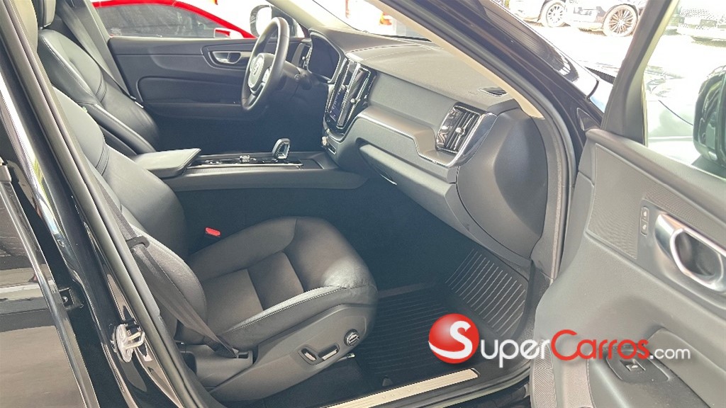 2023 Volvo XC60 — foto 7 / 12