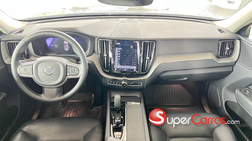 2023 Volvo XC60 — foto 8 / 12