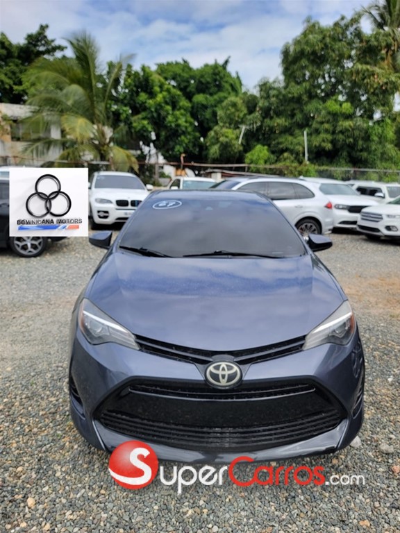 2017 Toyota Corolla — foto 2 / 9