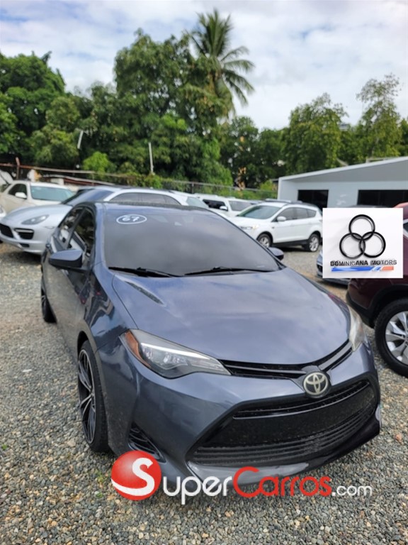 2017 Toyota Corolla — foto 3 / 9