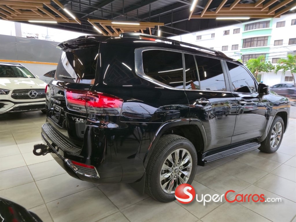 2023 Toyota Land Cruiser 300 VX-R — foto 2 / 12