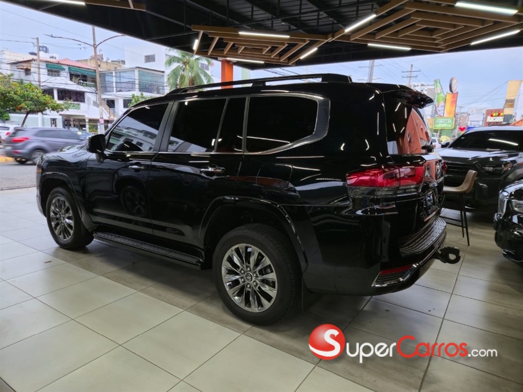 2023 Toyota Land Cruiser 300 VX-R — foto 3 / 12