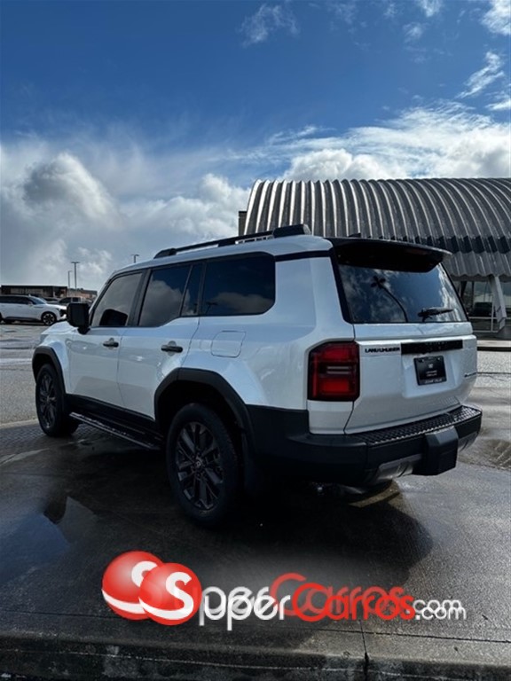 2024 Toyota Land Cruiser Prado — foto 7 / 11