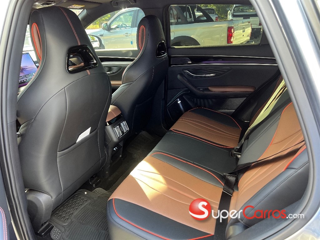 2026 BYD Song Plus DM-I — foto 10 / 10
