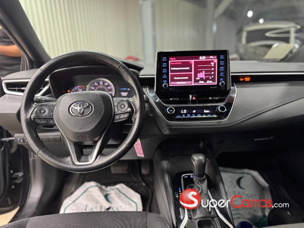 2021 Toyota Corolla SE — foto 8 / 9