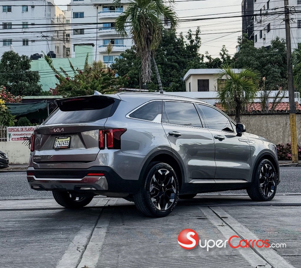 2025 Kia Sorento Luxury — foto 2 / 12