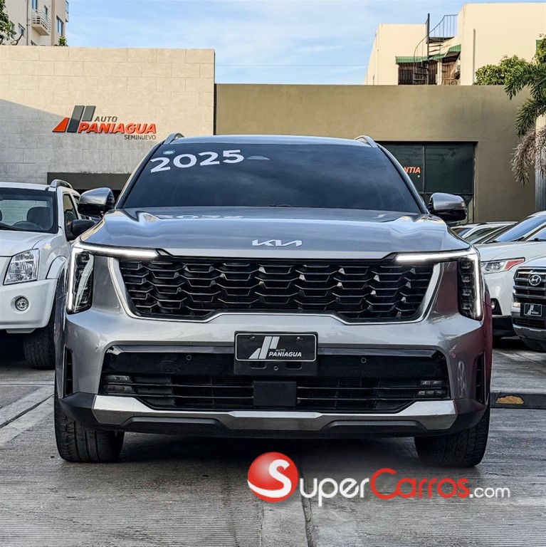 2025 Kia Sorento Luxury — foto 10 / 12