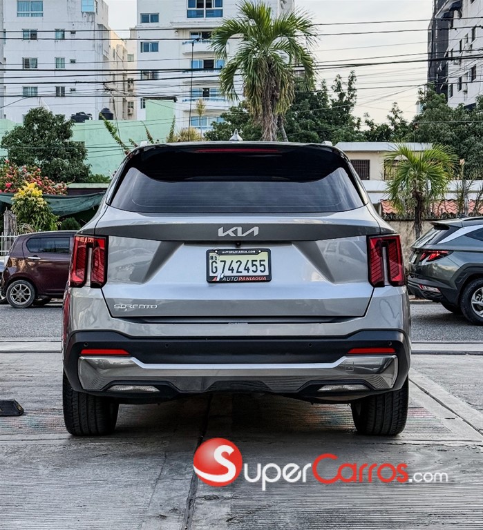 2025 Kia Sorento Luxury — foto 11 / 12