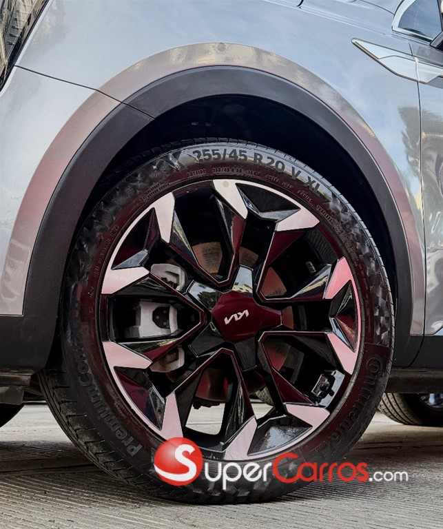 2025 Kia Sorento Luxury — foto 12 / 12