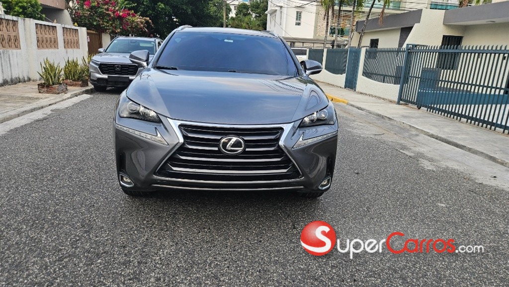 2016 Lexus NX 200T — foto 6 / 12