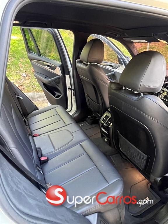 2018 BMW X 3 XDrive 30i — foto 3 / 10