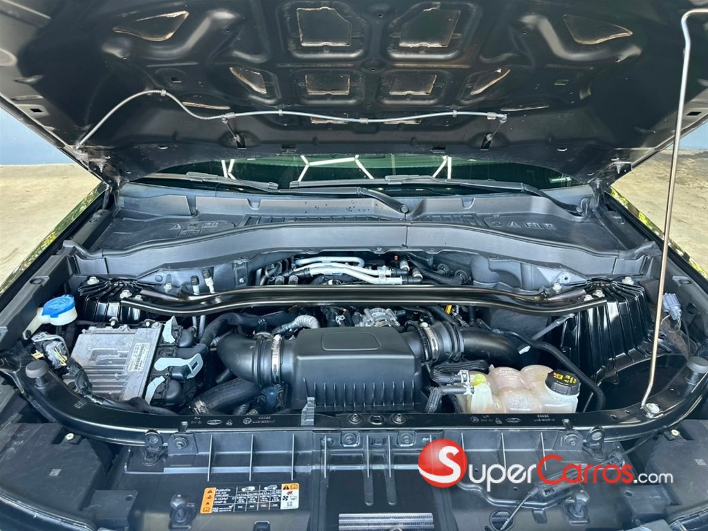 2020 Ford Explorer Platinum — foto 7 / 10