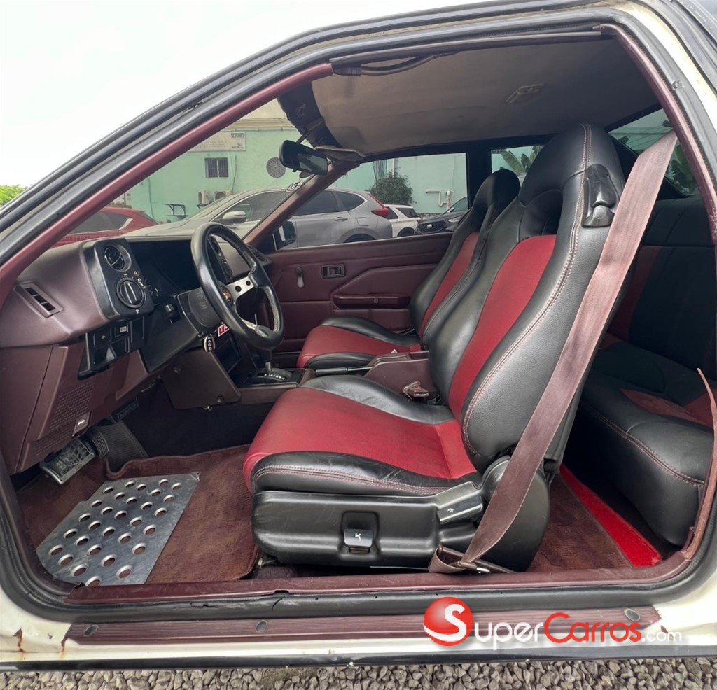 1986 Toyota Corolla — foto 9 / 12