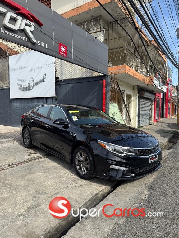2020 Kia Optima LX — foto 3 / 10