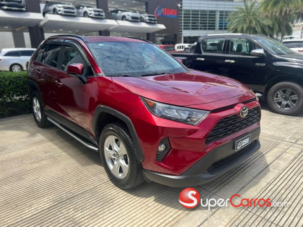 2021 Toyota RAV4 LE