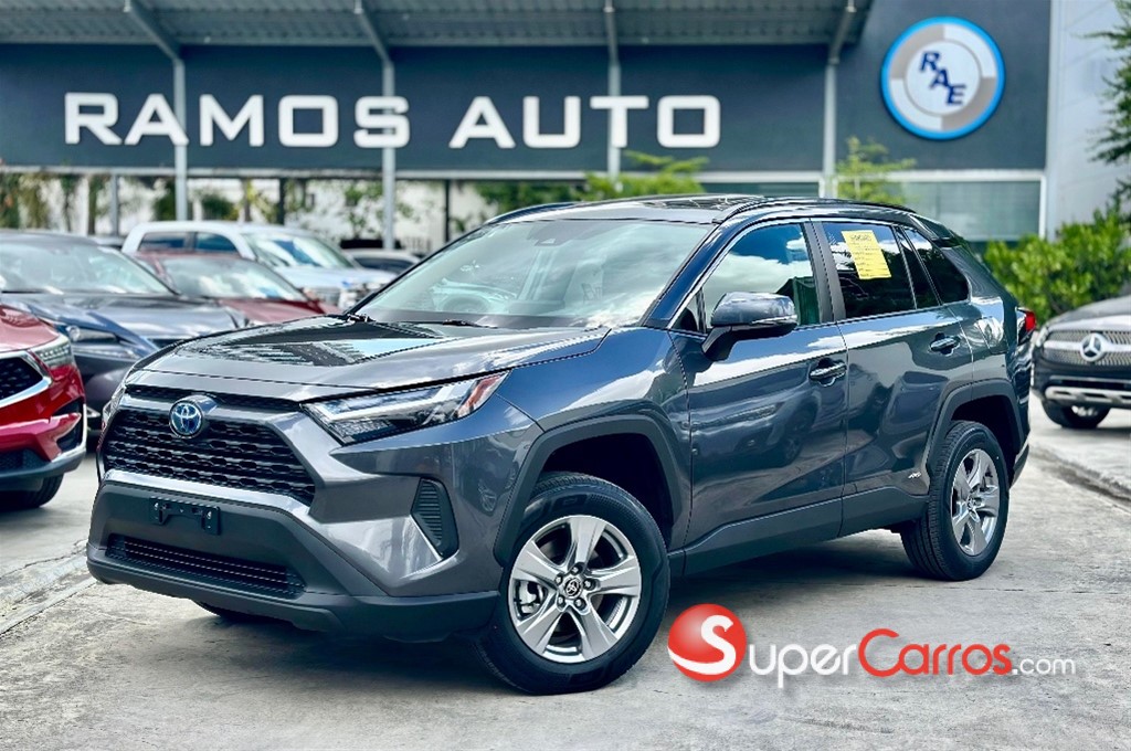 2022 Toyota RAV4 XLE Hybrid