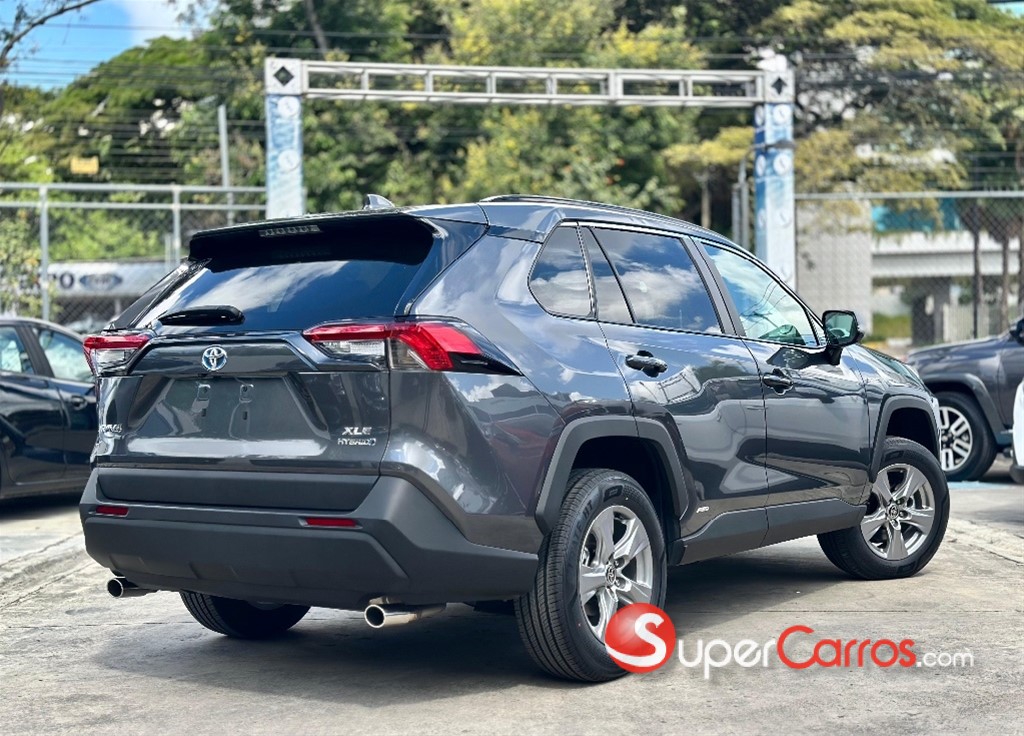 2022 Toyota RAV4 XLE Hybrid — foto 3 / 12