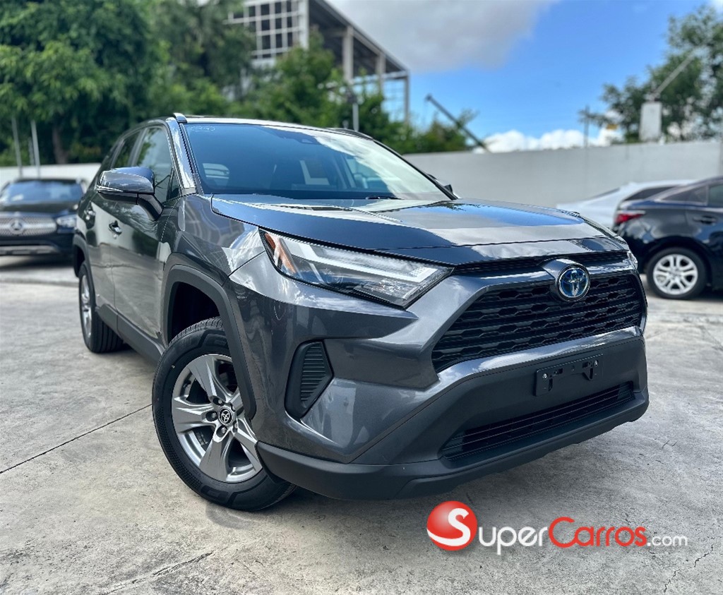 2022 Toyota RAV4 XLE Hybrid — foto 6 / 12