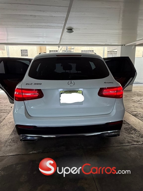 2017 Mercedes-Benz Clase GLC 300 4MATIC — foto 4 / 9