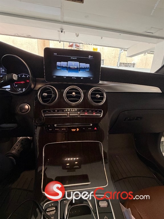 2017 Mercedes-Benz Clase GLC 300 4MATIC — foto 8 / 9