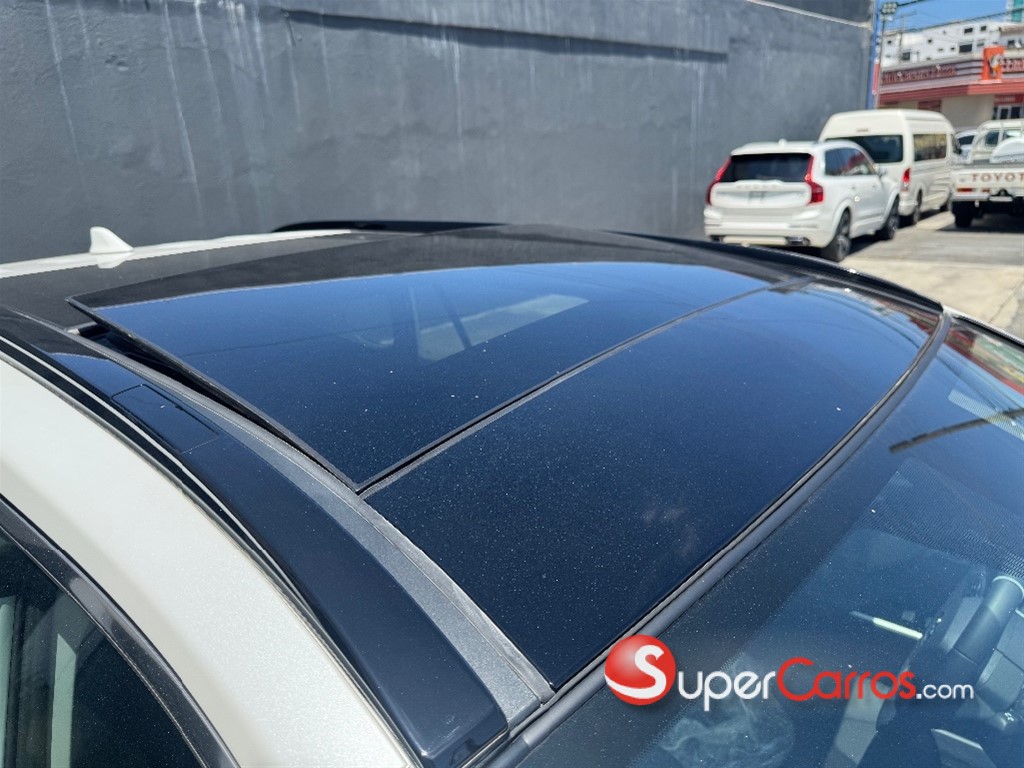 2026 Toyota RAV4 XLE Premium — foto 12 / 12
