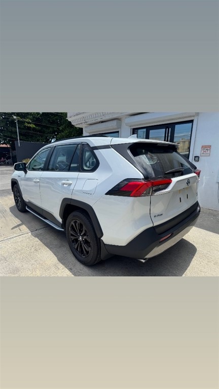 2026 Toyota RAV4 Limited Hybrid — foto 7 / 11