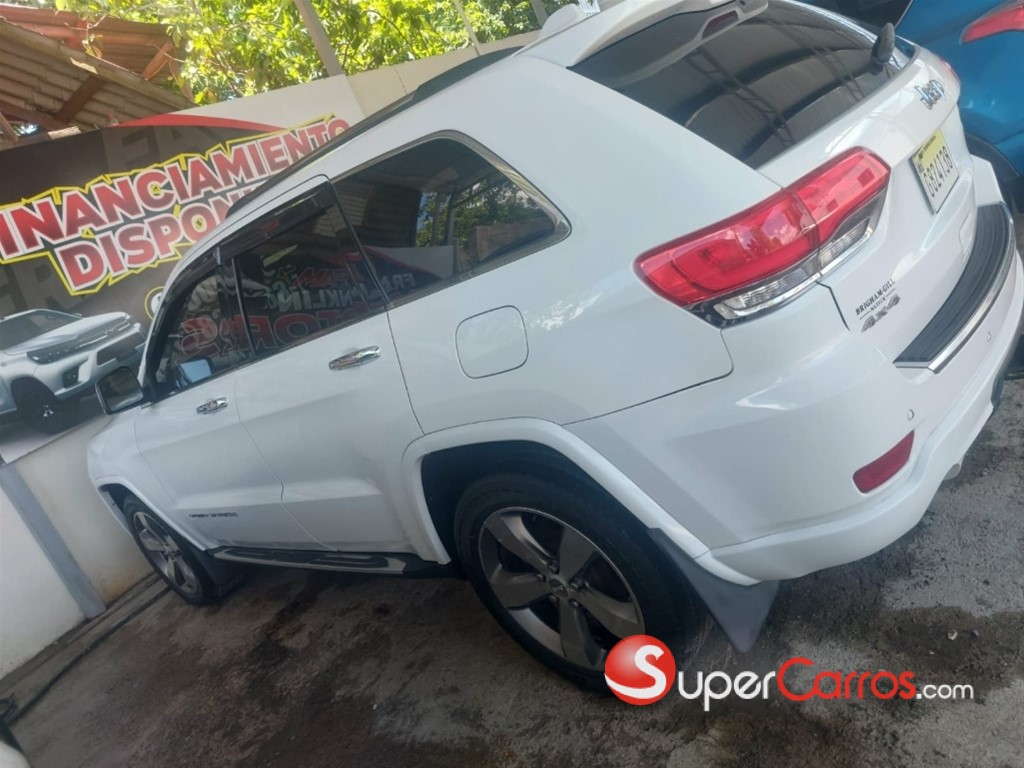 2015 Jeep Cherokee Overland — foto 4 / 12