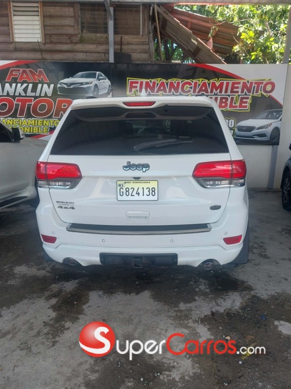 2015 Jeep Cherokee Overland — foto 5 / 12