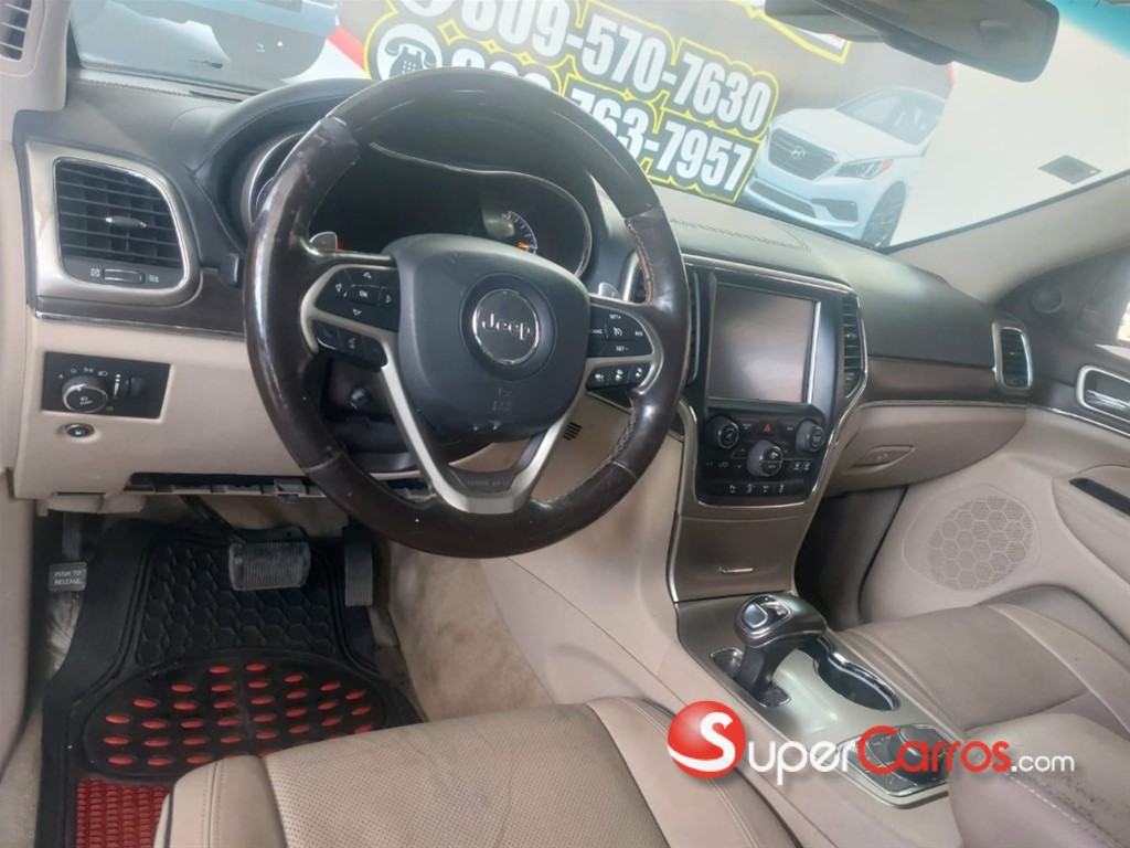 2015 Jeep Cherokee Overland — foto 8 / 12