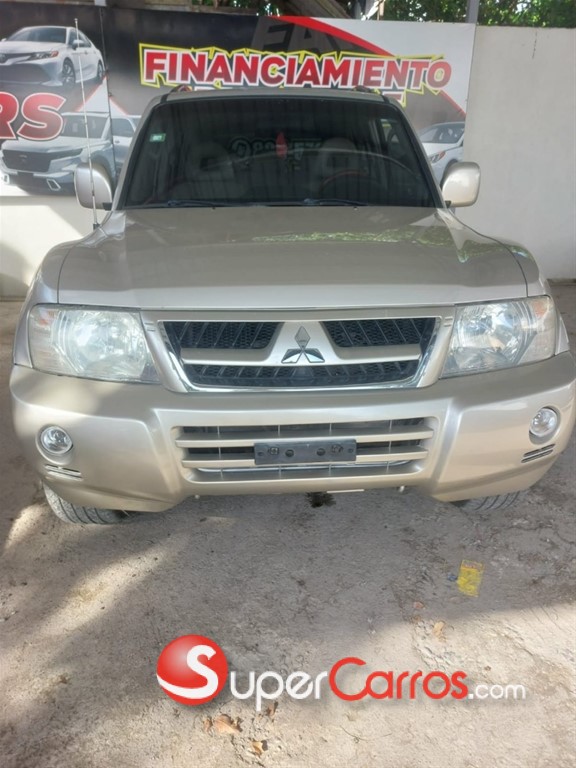 2005 Mitsubishi Motors Montero — foto 2 / 8