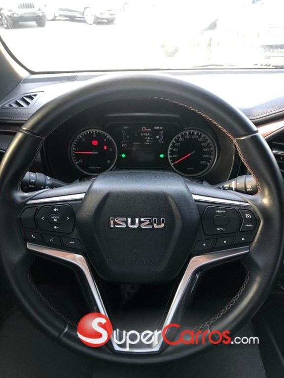 2024 Isuzu DMAX — foto 7 / 10
