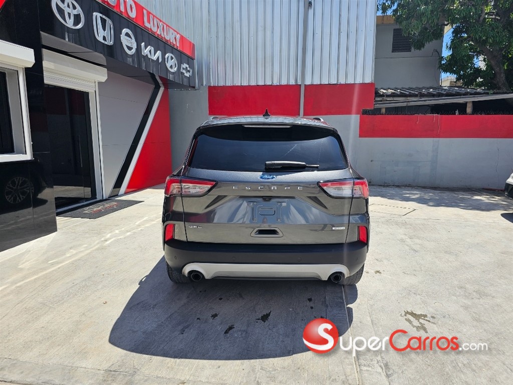 2020 Ford Escape SEL Ecoboost — foto 3 / 8