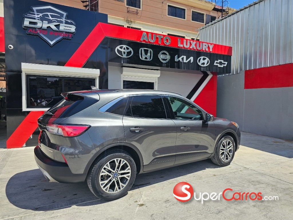 2020 Ford Escape SEL Ecoboost — foto 4 / 8