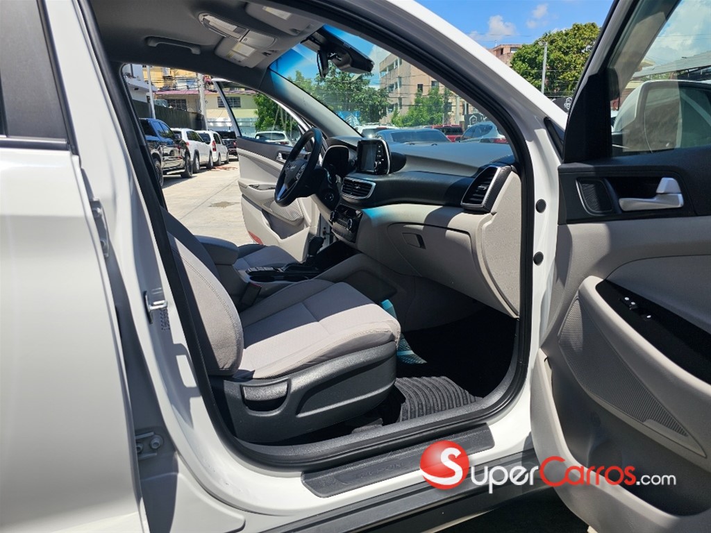 2020 Hyundai Tucson SE — foto 6 / 8