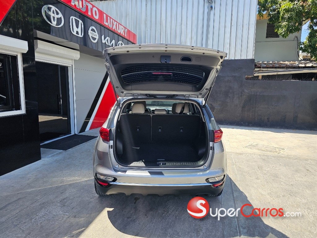 2021 Kia Sportage FE — foto 3 / 8